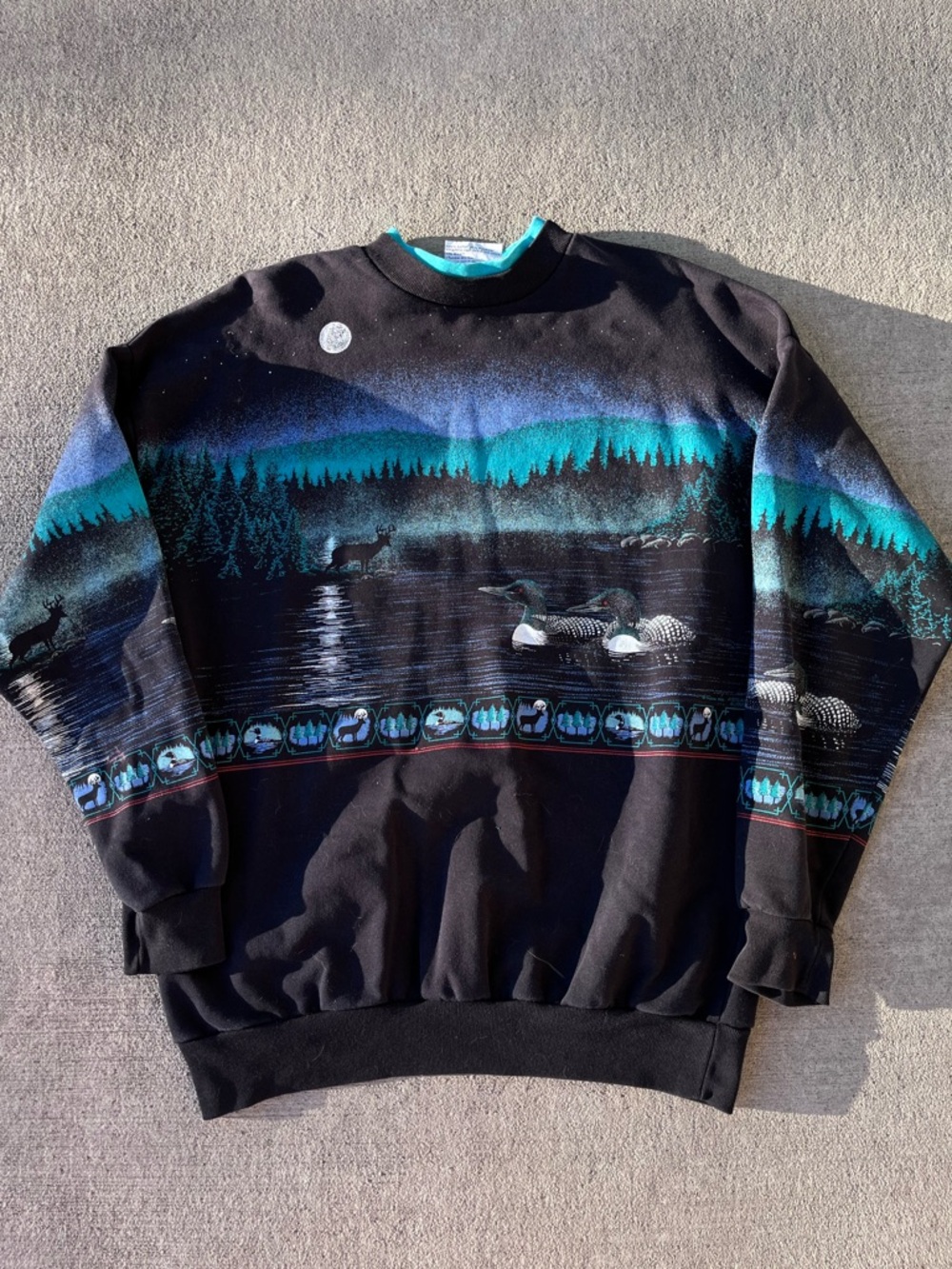 Vintage 90s artisans loon bird all over print crewneck mock neck sweatshirt
